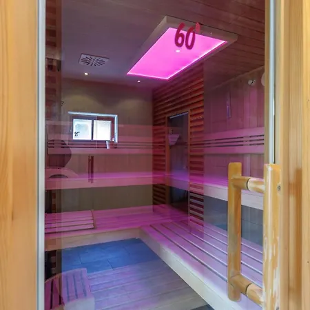Alphotel Hotel 3*