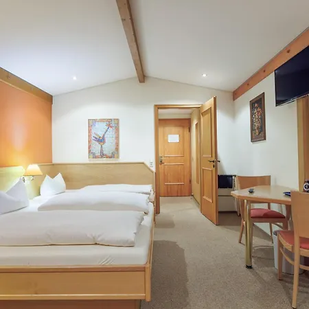 Alphotel 3*