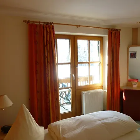 Otel Alphotel